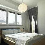 アパート Easystay バーリ