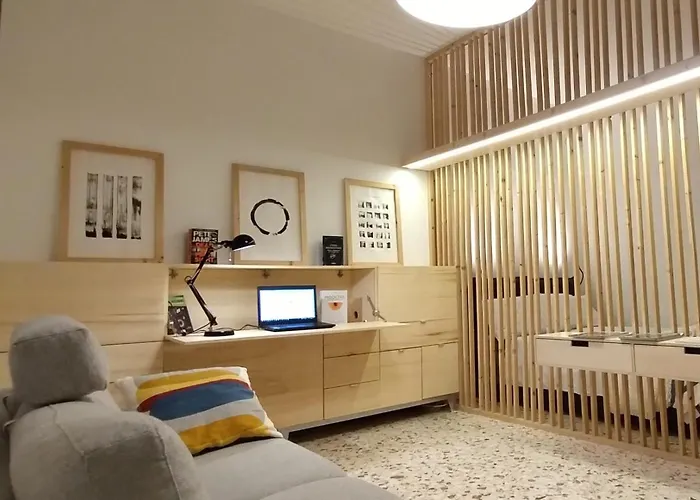 Easystay Apartment *