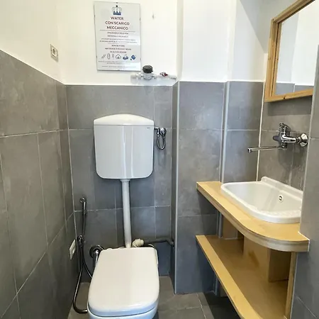 Easystay Apartament *